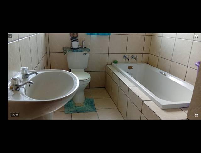 2 bed property to rent in MEIRINGSPARK